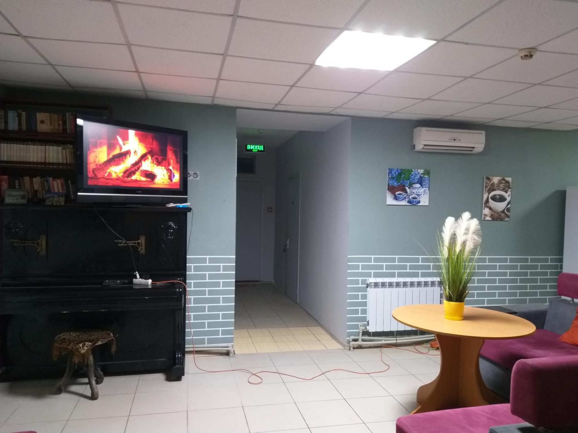 Sherlock Hotel Charkiv Esterno foto