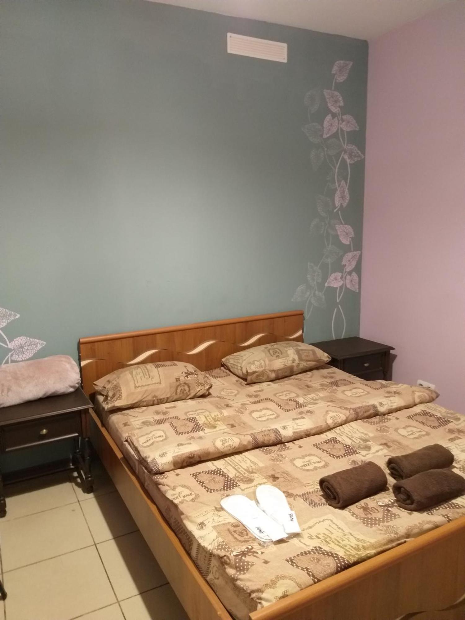 Sherlock Hotel Charkiv Esterno foto