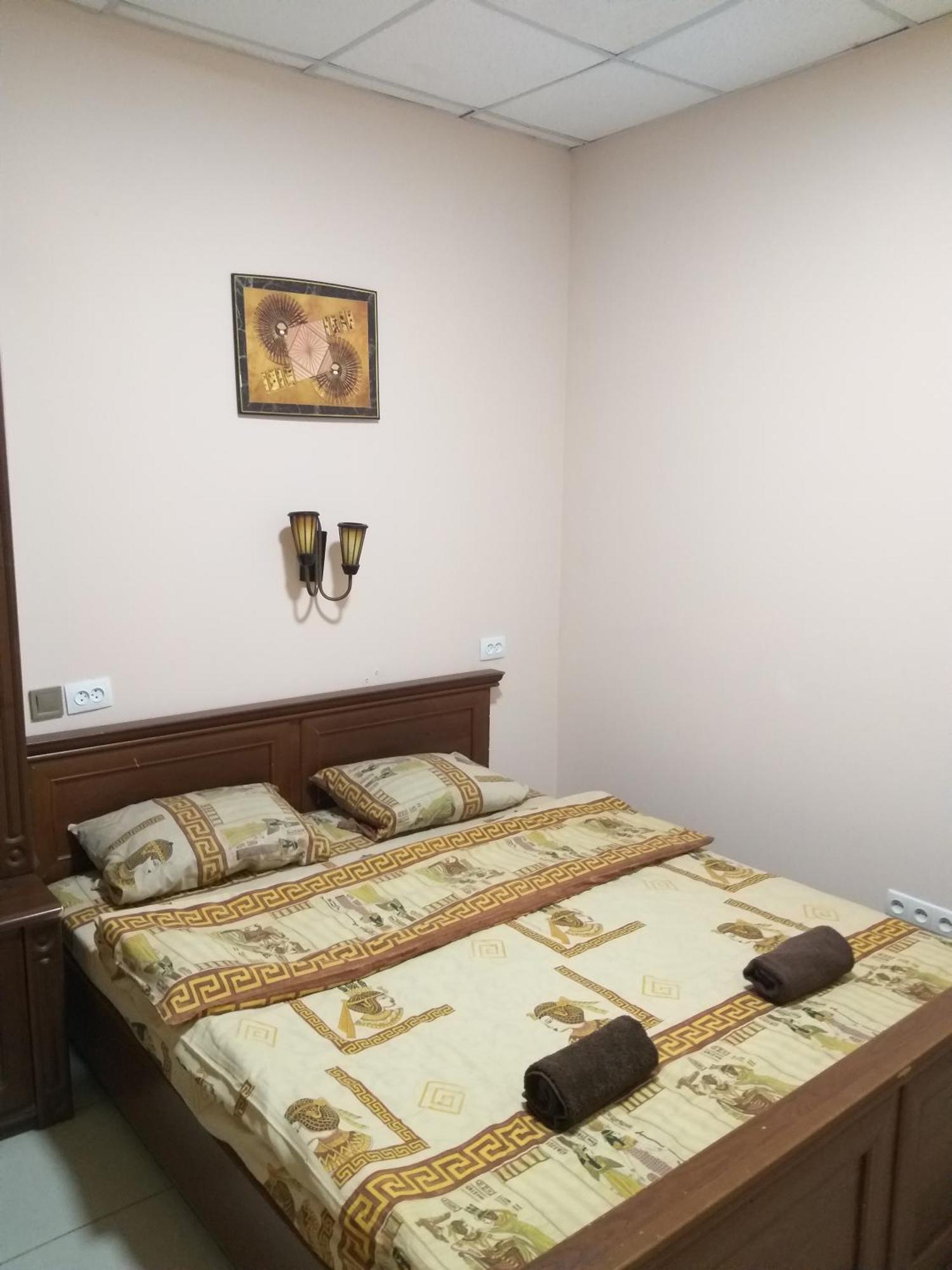 Sherlock Hotel Charkiv Esterno foto