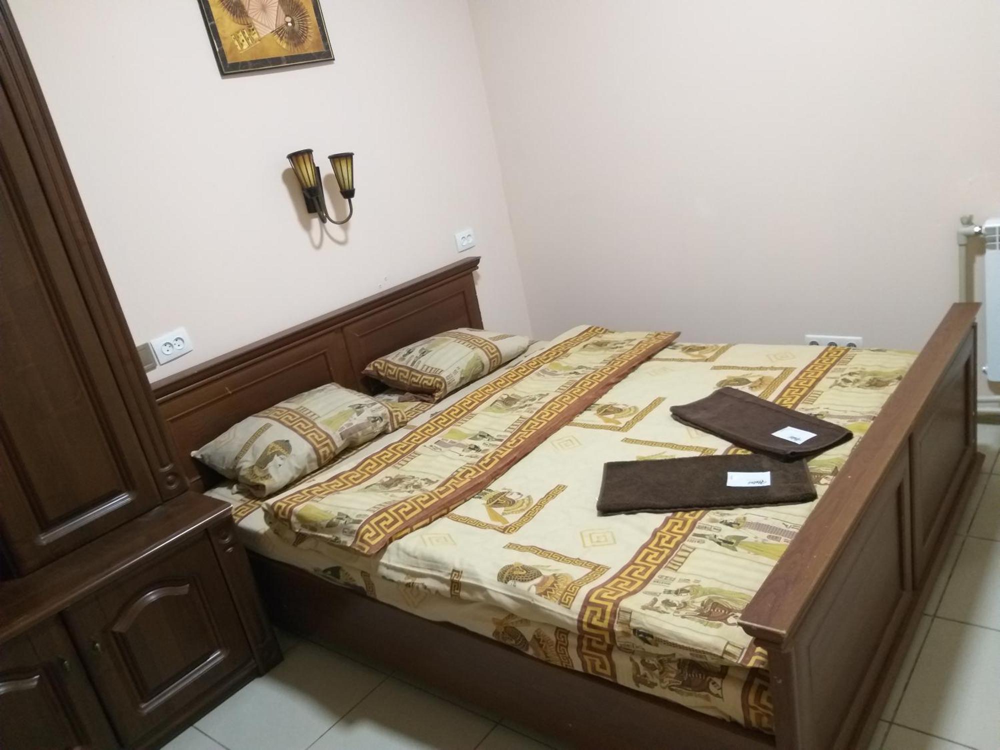 Sherlock Hotel Charkiv Esterno foto
